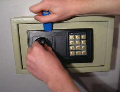 信丰24小时上门开锁公司